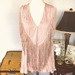 NWOT~ BANANA REPUBLIC Fringe Detail Top